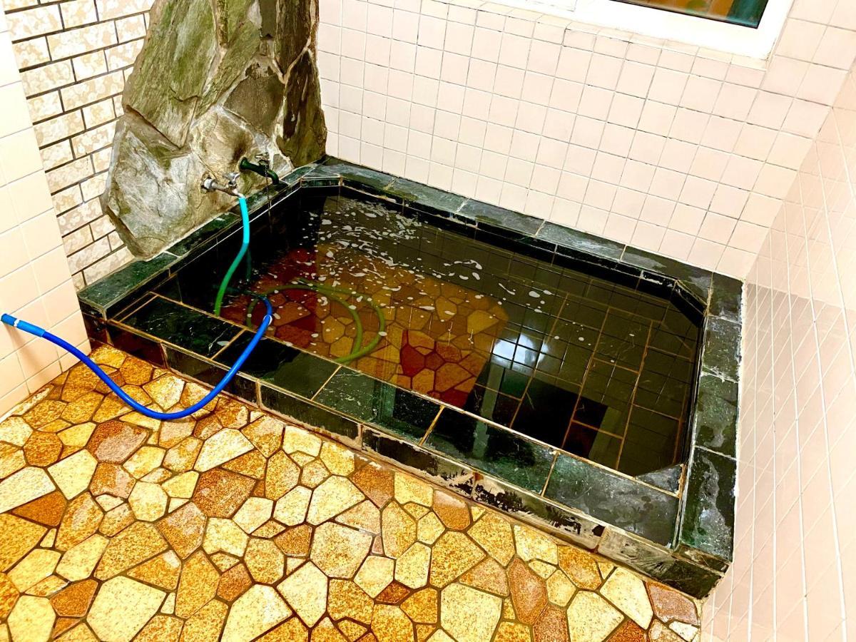 Shionoyu Onsen 汐の湯 モール温泉付き Villa Shiraoi Exterior photo